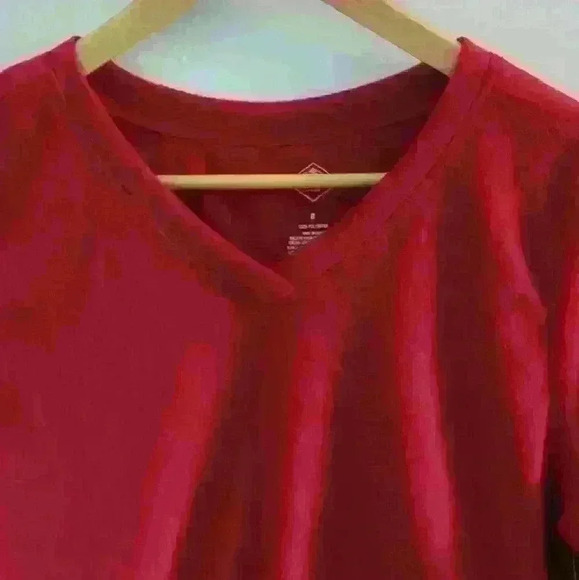 🌴2/$25🌴ST. JOHN'S BAY | Women's Rumba Red Full Fleece Classic V-Neck Sweater - Picture 2 of 3
